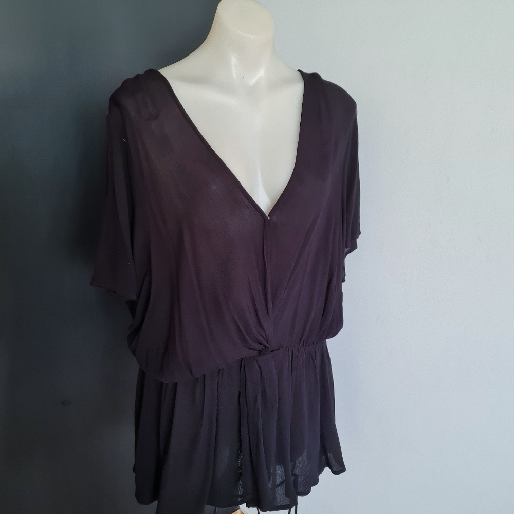 Women's size S =16 'CITY CHIC' Gorgeous black crepe viscose blouse top- EUC - Picture 4 of 7